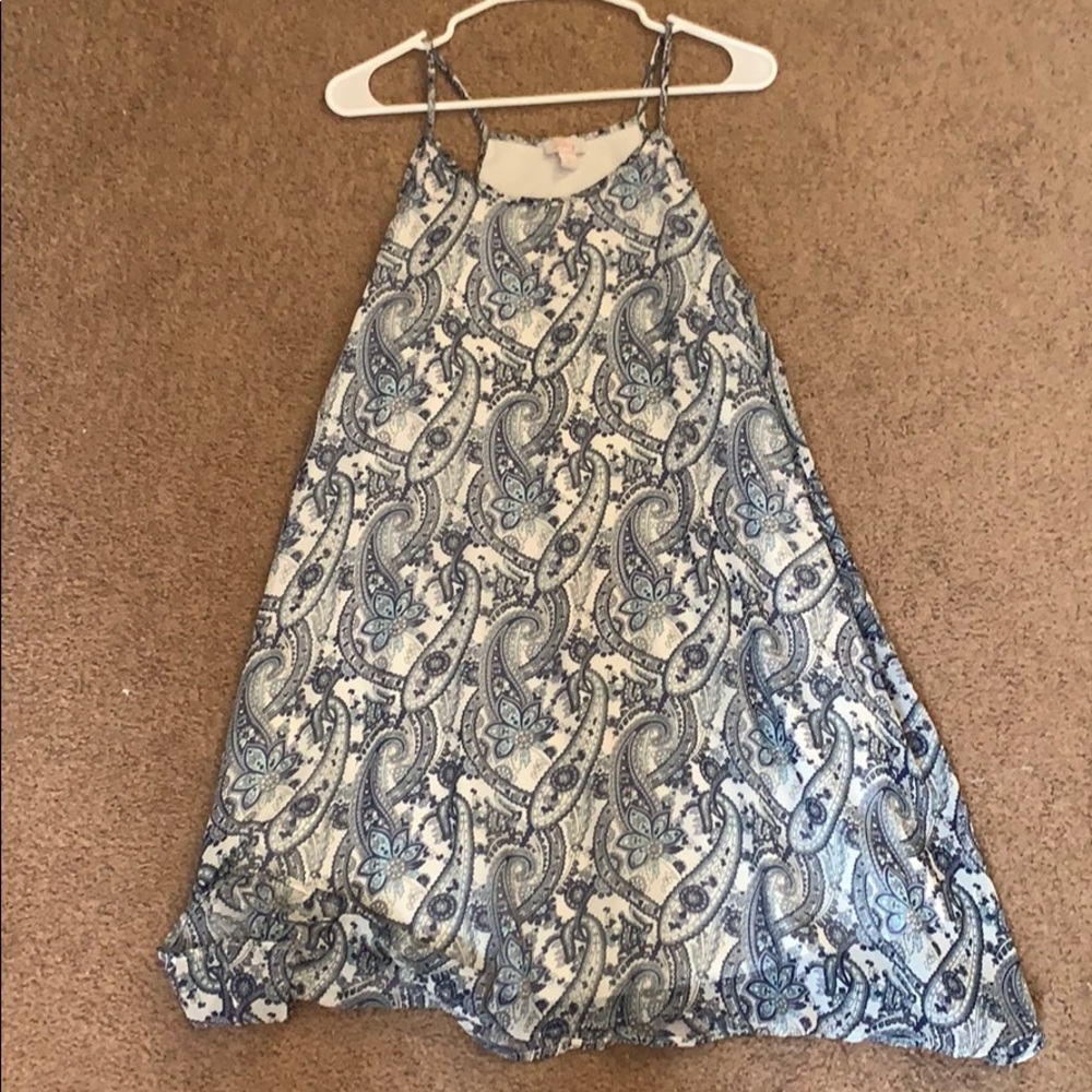 Flowy summer dress